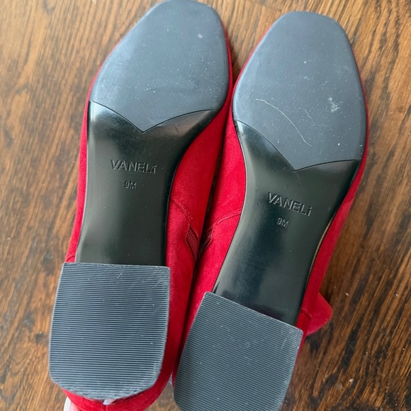 Vaneli Vibrant Red Ankle Booties - Picture 3 of 3